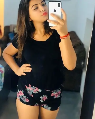 Phagi Escorts